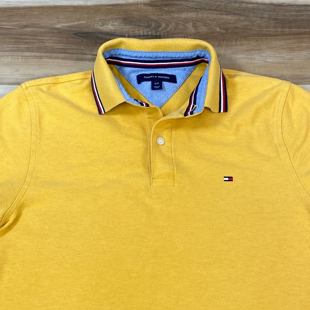Tommy Hilfiger Polo Shirt Mens S Tipped Collar Short Sleeve Yellow Modern Casual